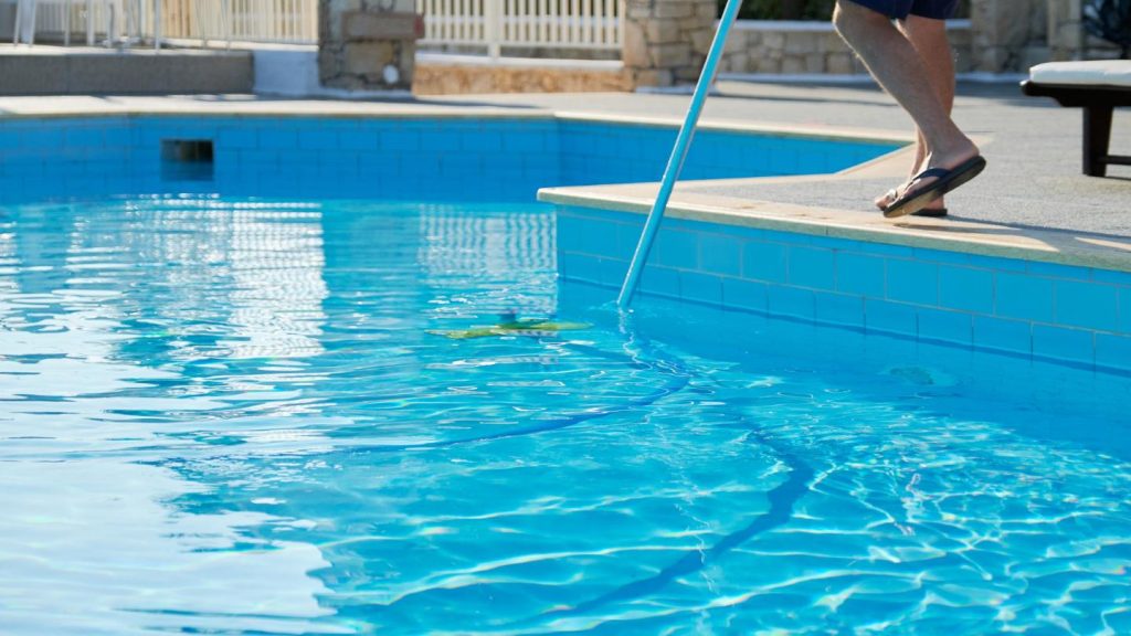 Cleaning and Maintaining Pool Accessories